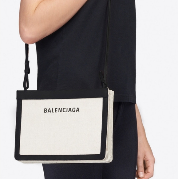 Balenciaga Canvas Crossbody bag - Picture 11 of 13